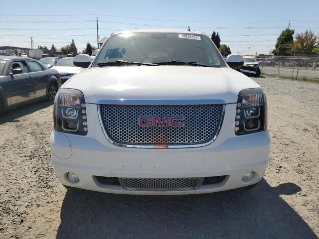 Photo 4 VIN: 1GKS2MEF4BR115159 - GMC YUKON XL D 