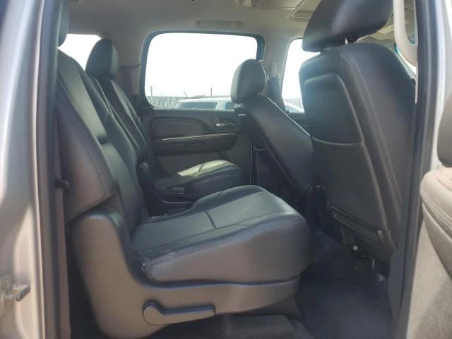 Photo 10 VIN: 1GKS2MEF4BR377912 - GMC YUKON XL D 