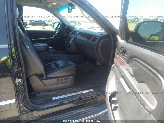 Photo 4 VIN: 1GKS2MEF5BR263286 - GMC YUKON XL 