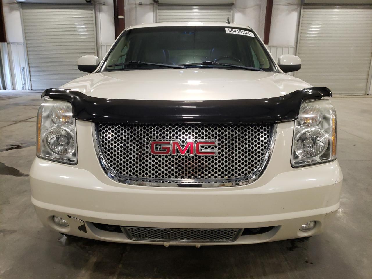 Photo 4 VIN: 1GKS2MEF5BR343087 - GMC YUKON 