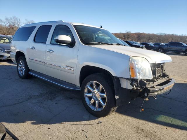 Photo 3 VIN: 1GKS2MEF6BR128429 - GMC YUKON XL D 