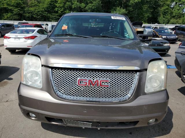 Photo 4 VIN: 1GKS2MEF6BR189361 - GMC YUKON XL D 