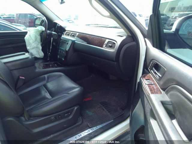 Photo 4 VIN: 1GKS2MEF6DR358183 - GMC YUKON XL 