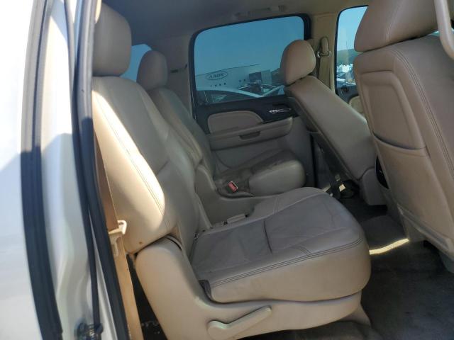 Photo 10 VIN: 1GKS2MEF7BR352065 - GMC YUKON 