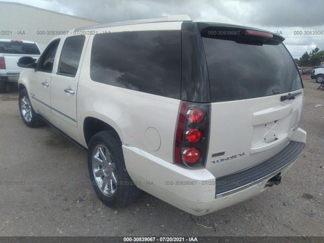 Photo 2 VIN: 1GKS2MEF7CR224586 - GMC YUKON XL 