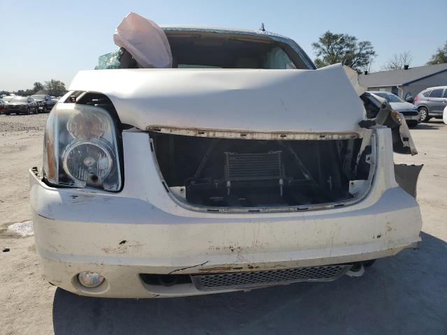 Photo 4 VIN: 1GKS2MEF7CR305653 - GMC YUKON XL D 