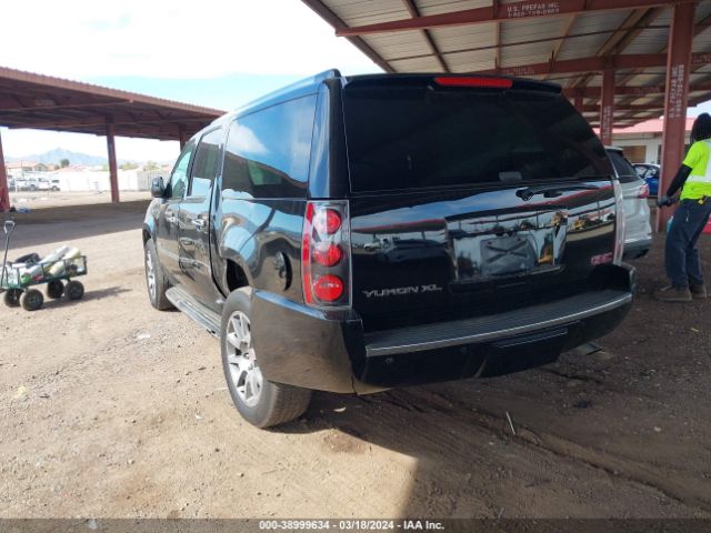 Photo 2 VIN: 1GKS2MEF9DR211789 - GMC YUKON XL 1500 