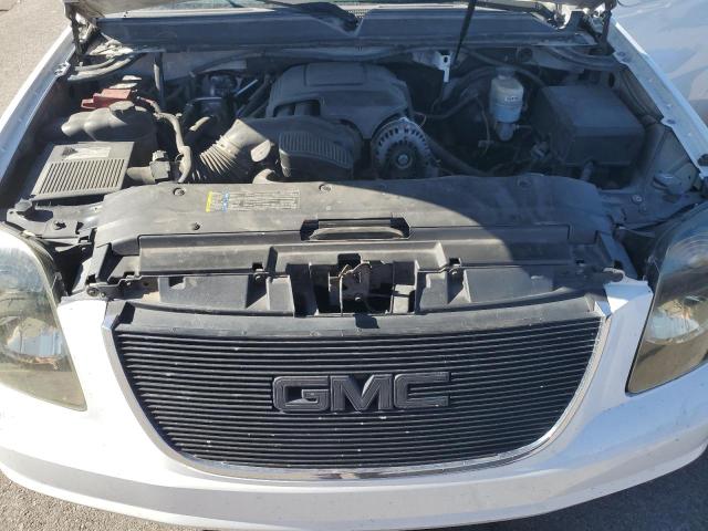 Photo 11 VIN: 1GKUCAE00AR132412 - GMC YUKON SLE 