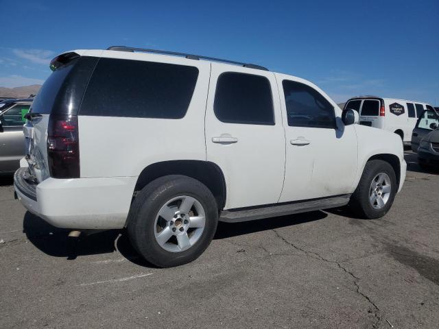 Photo 2 VIN: 1GKUCAE00AR132412 - GMC YUKON SLE 