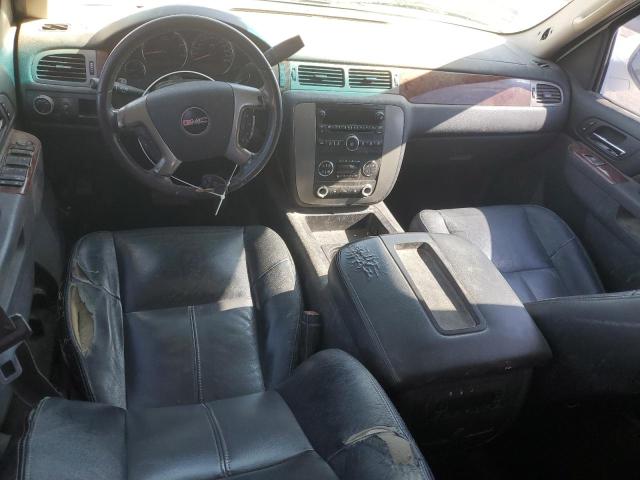 Photo 7 VIN: 1GKUCAE00AR132412 - GMC YUKON SLE 