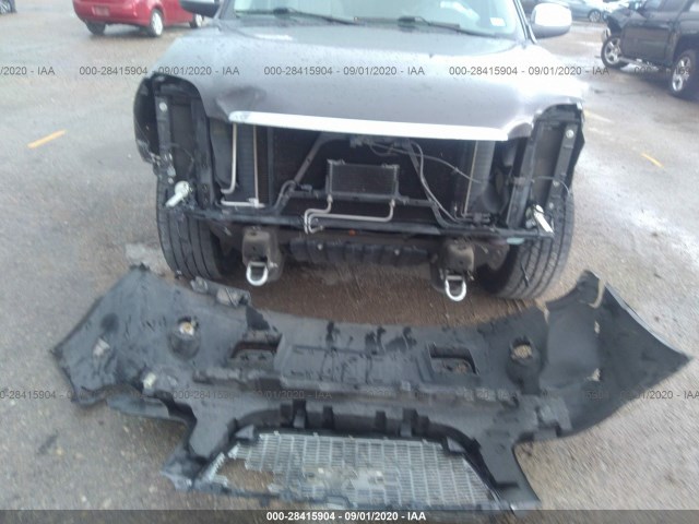 Photo 5 VIN: 1GKUCCE00AR248964 - GMC YUKON 