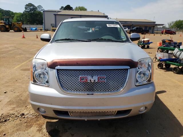 Photo 4 VIN: 1GKUCCE01AR196390 - GMC YUKON 