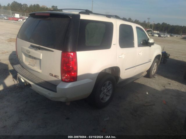 Photo 3 VIN: 1GKUCCE09AR276004 - GMC YUKON 