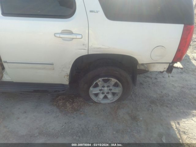 Photo 5 VIN: 1GKUCCE09AR276004 - GMC YUKON 