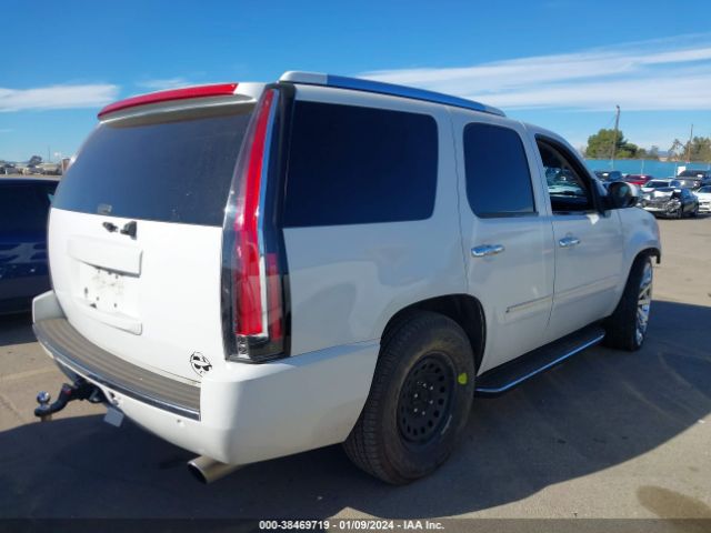 Photo 3 VIN: 1GKUCEEFXAR115211 - GMC YUKON 