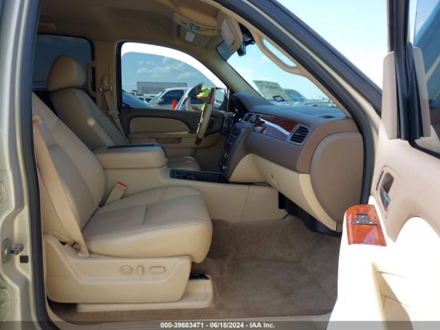 Photo 4 VIN: 1GKUCKE08AR188006 - GMC YUKON XL 