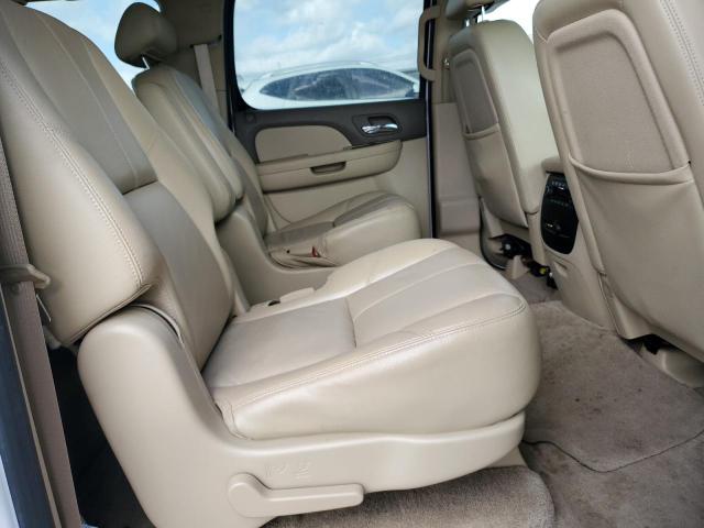 Photo 10 VIN: 1GKUCKE09AR205248 - GMC YUKON XL C 