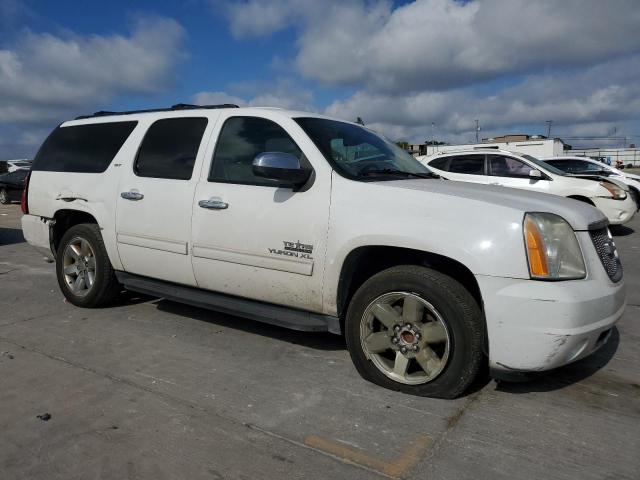 Photo 3 VIN: 1GKUCKE09AR205248 - GMC YUKON XL C 