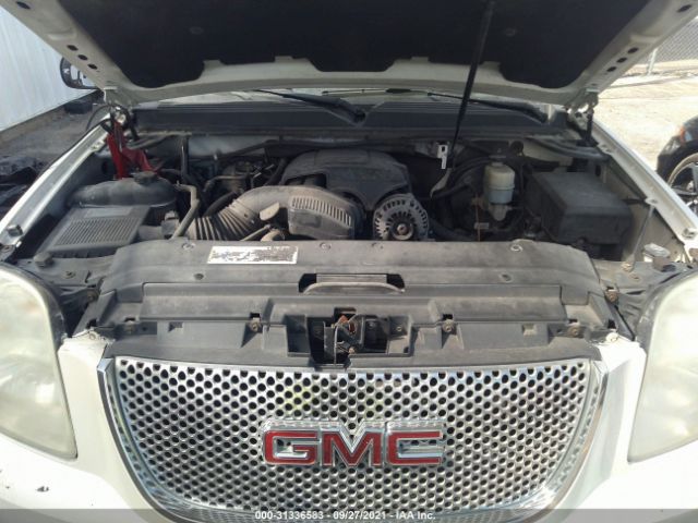 Photo 9 VIN: 1GKUCMEF2AR176370 - GMC YUKON XL 