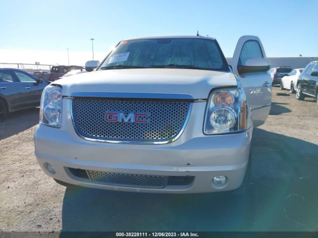 Photo 5 VIN: 1GKUCMEF6AR279839 - GMC YUKON XL 