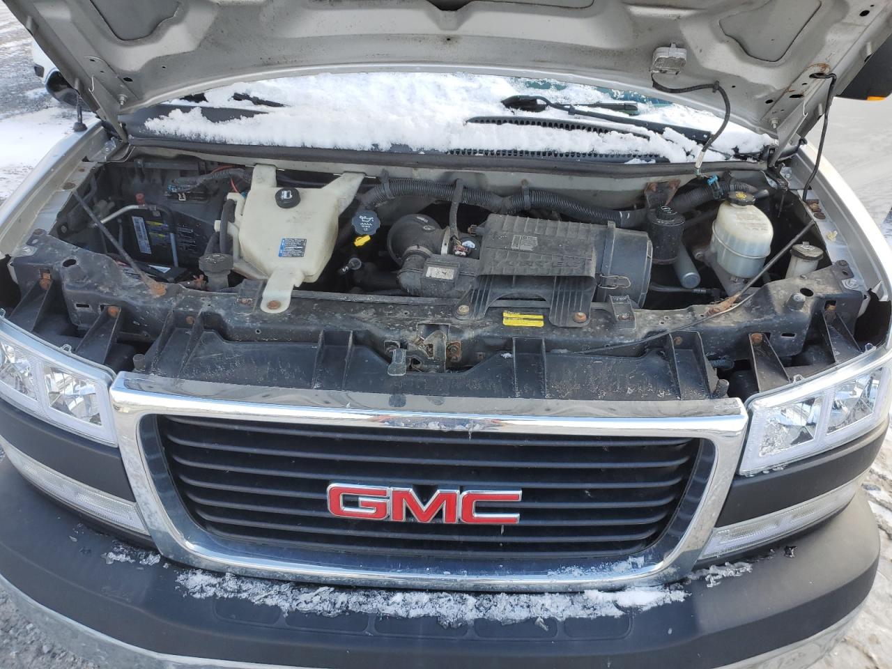 Photo 11 VIN: 1GKUHCD40A1184428 - GMC SAVANA 