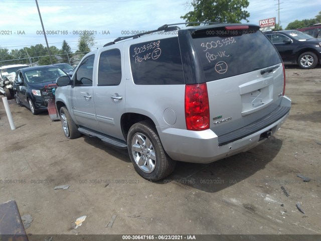 Photo 2 VIN: 1GKUKCE06AR177949 - GMC YUKON 