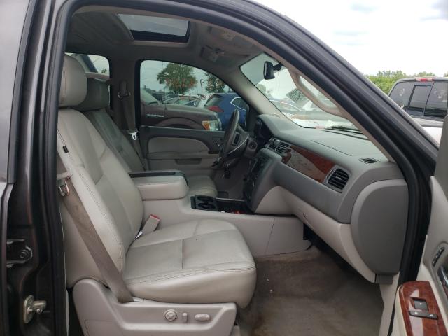 Photo 4 VIN: 1GKUKCE07AR279356 - GMC YUKON 