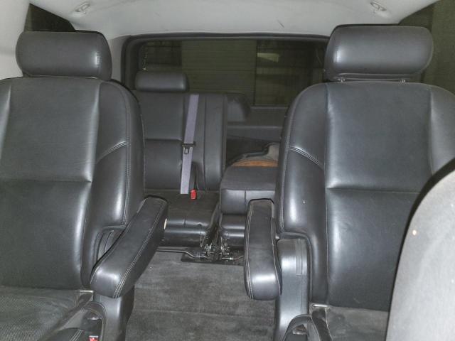 Photo 9 VIN: 1GKUKEEF3AR253496 - GMC YUKON DENA 