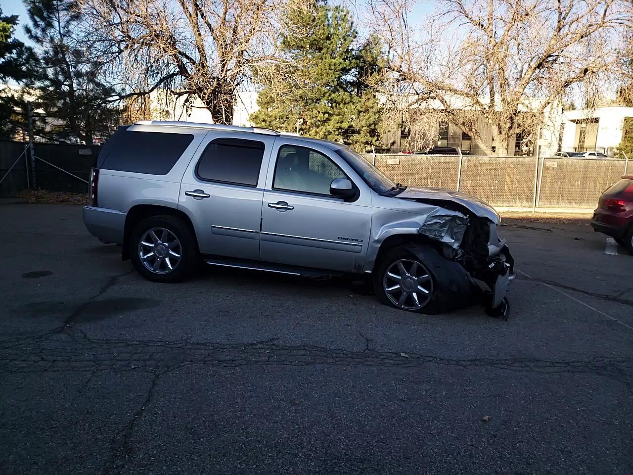 Photo 10 VIN: 1GKUKEEF6AR129920 - GMC YUKON DENA 