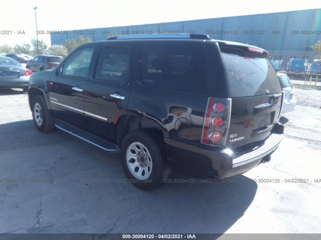 Photo 2 VIN: 1GKUKEEF9AR105191 - GMC YUKON 