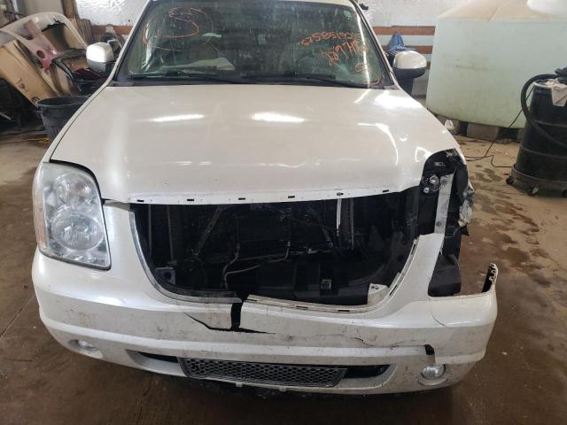 Photo 4 VIN: 1GKUKEEFXAR289718 - GMC YUKON DENA 