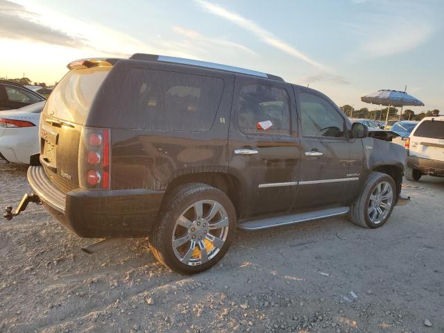 Photo 2 VIN: 1GKUKGEJ1AR182637 - GMC YUKON 