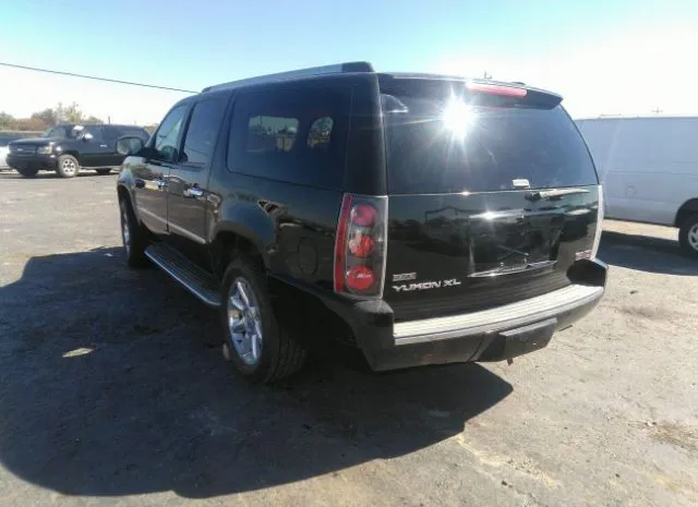 Photo 2 VIN: 1GKUKMEF0AR178587 - GMC YUKON XL 