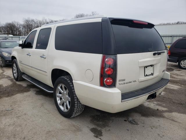 Photo 2 VIN: 1GKUKMEF1AR284773 - GMC YUKON XL D 