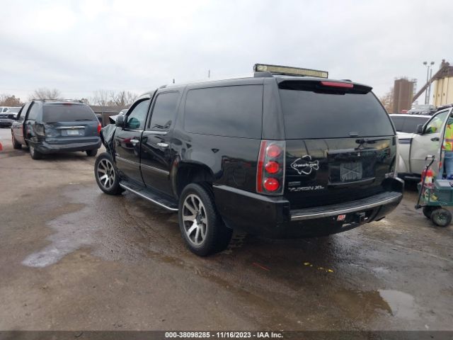 Photo 2 VIN: 1GKUKMEF2AR212657 - GMC YUKON XL 1500 