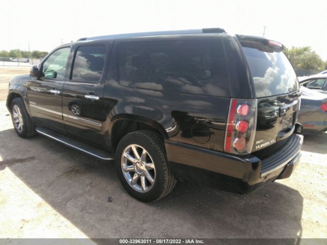 Photo 2 VIN: 1GKUKMEF3AR217818 - GMC YUKON XL 