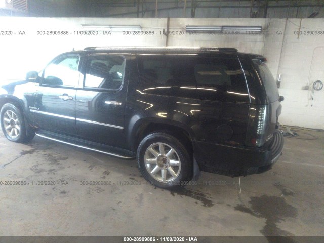 Photo 2 VIN: 1GKUKMEF5AR152860 - GMC YUKON XL 