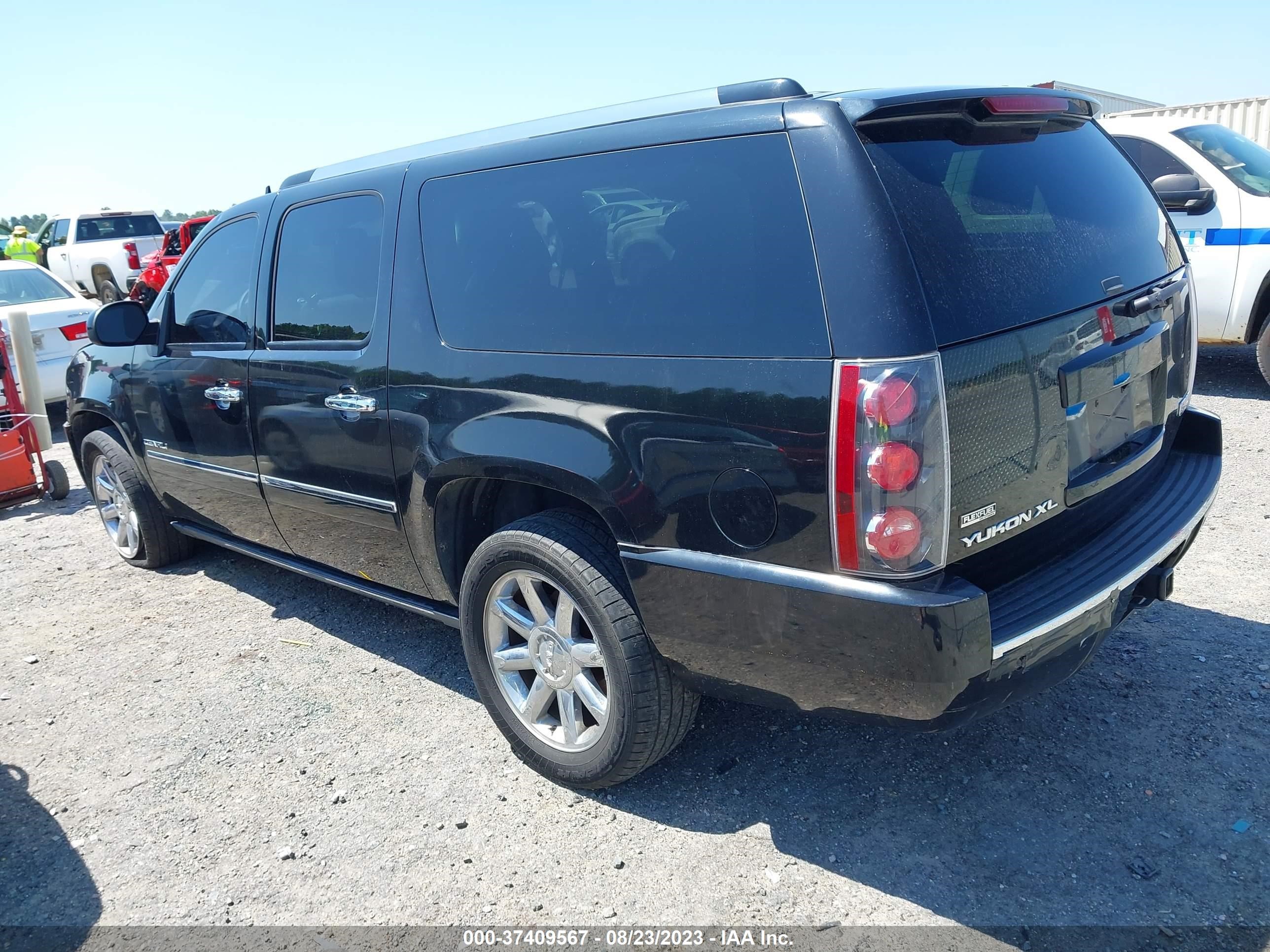 Photo 2 VIN: 1GKUKMEF5AR210224 - GMC YUKON 