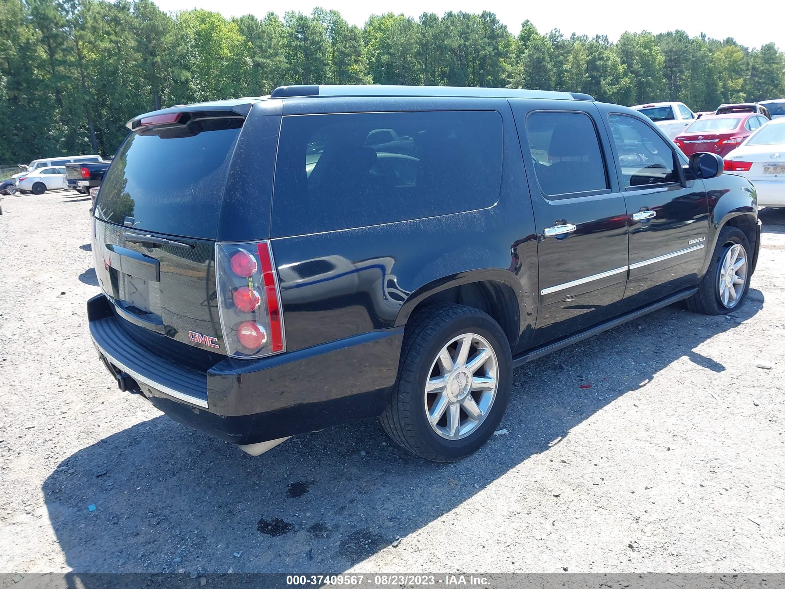 Photo 3 VIN: 1GKUKMEF5AR210224 - GMC YUKON 