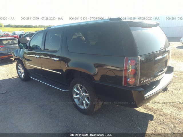 Photo 2 VIN: 1GKUKMEF6AR233561 - GMC YUKON XL 