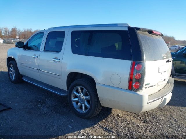 Photo 2 VIN: 1GKUKMEF7AR213710 - GMC YUKON XL 1500 