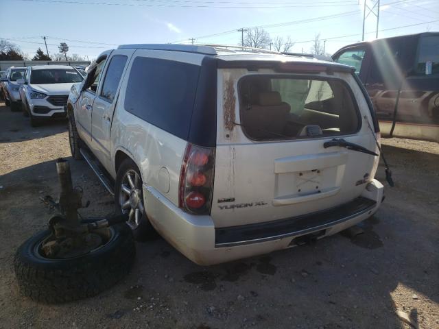 Photo 2 VIN: 1GKUKMEF7AR237392 - GMC YUKON XL D 