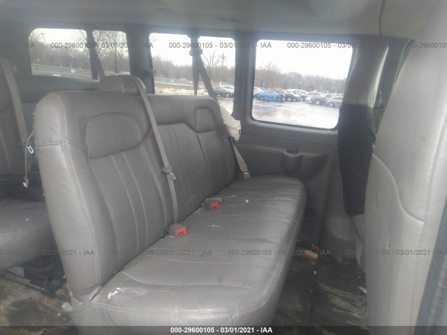 Photo 7 VIN: 1GKW7PFG9C1200400 - GMC SAVANA PASSENGER 