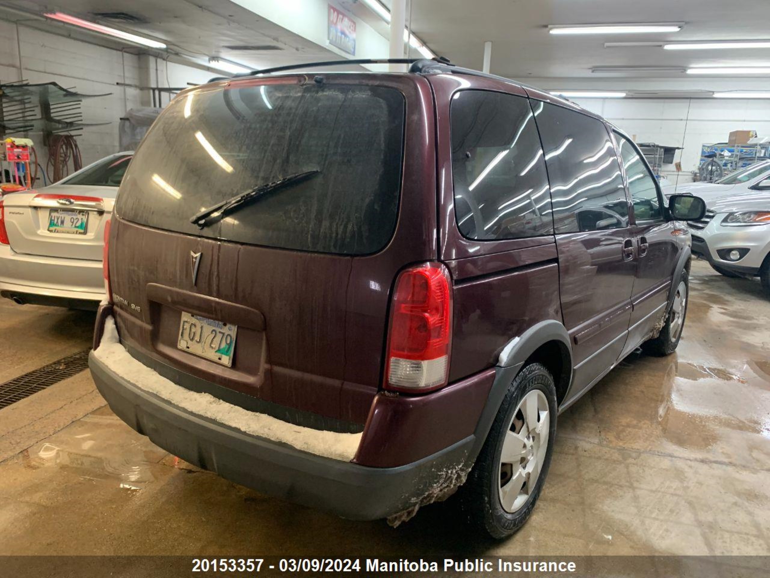 Photo 1 VIN: 1GMDU03168D164797 - PONTIAC MONTANA 