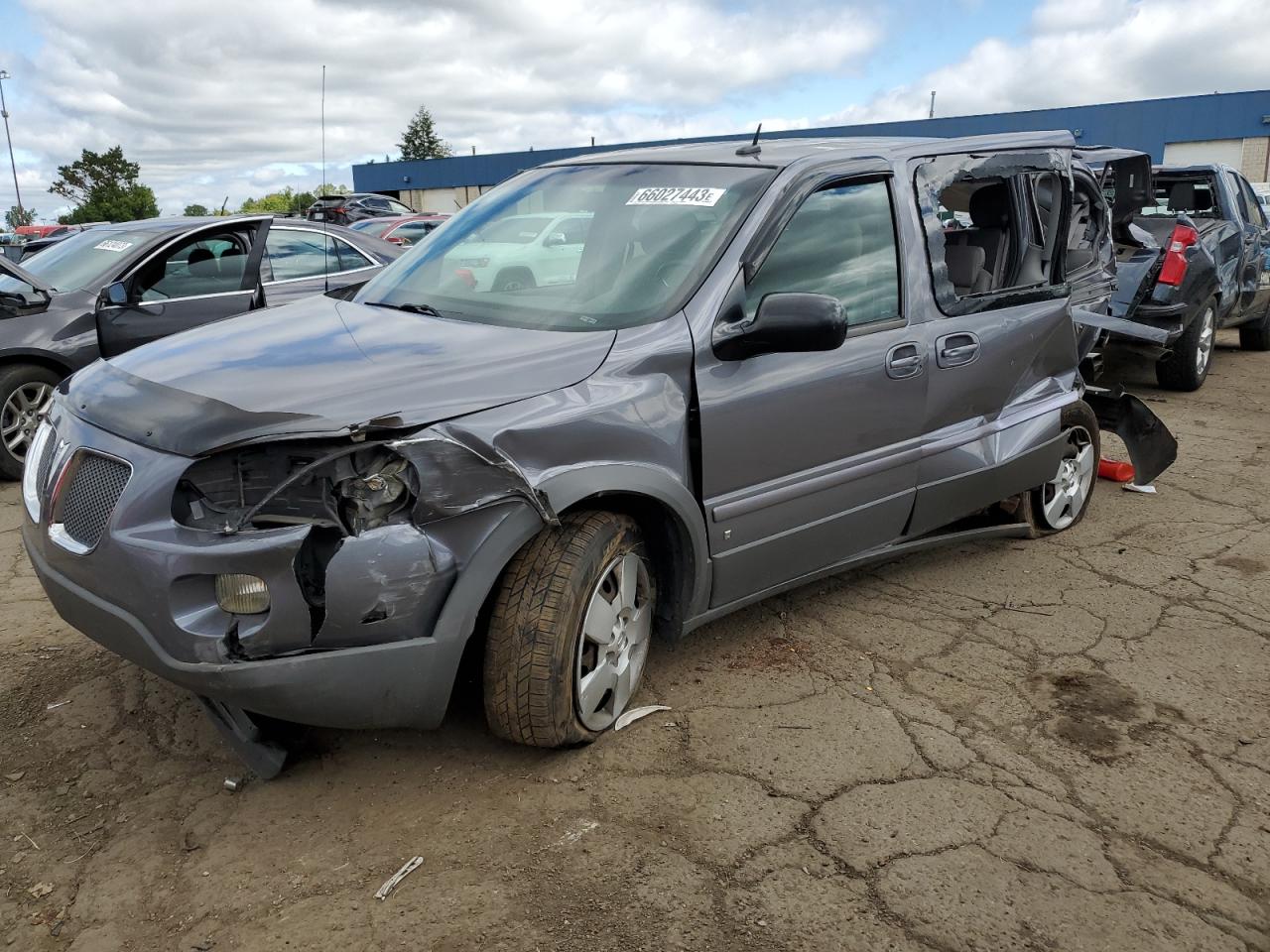 Photo 0 VIN: 1GMDU03177D209955 - PONTIAC MONTANA 