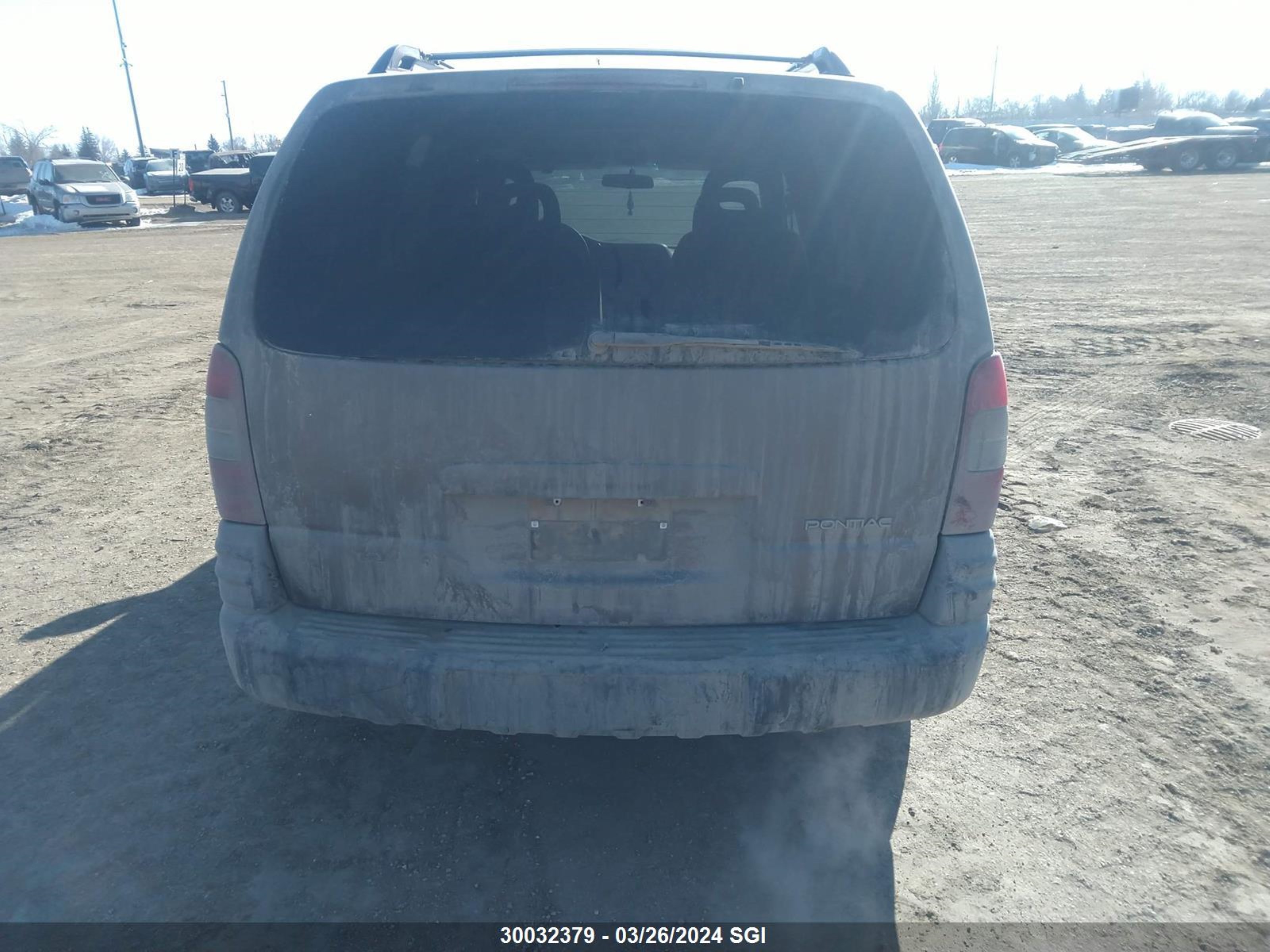 Photo 16 VIN: 1GMDU03E32D295390 - PONTIAC MONTANA 