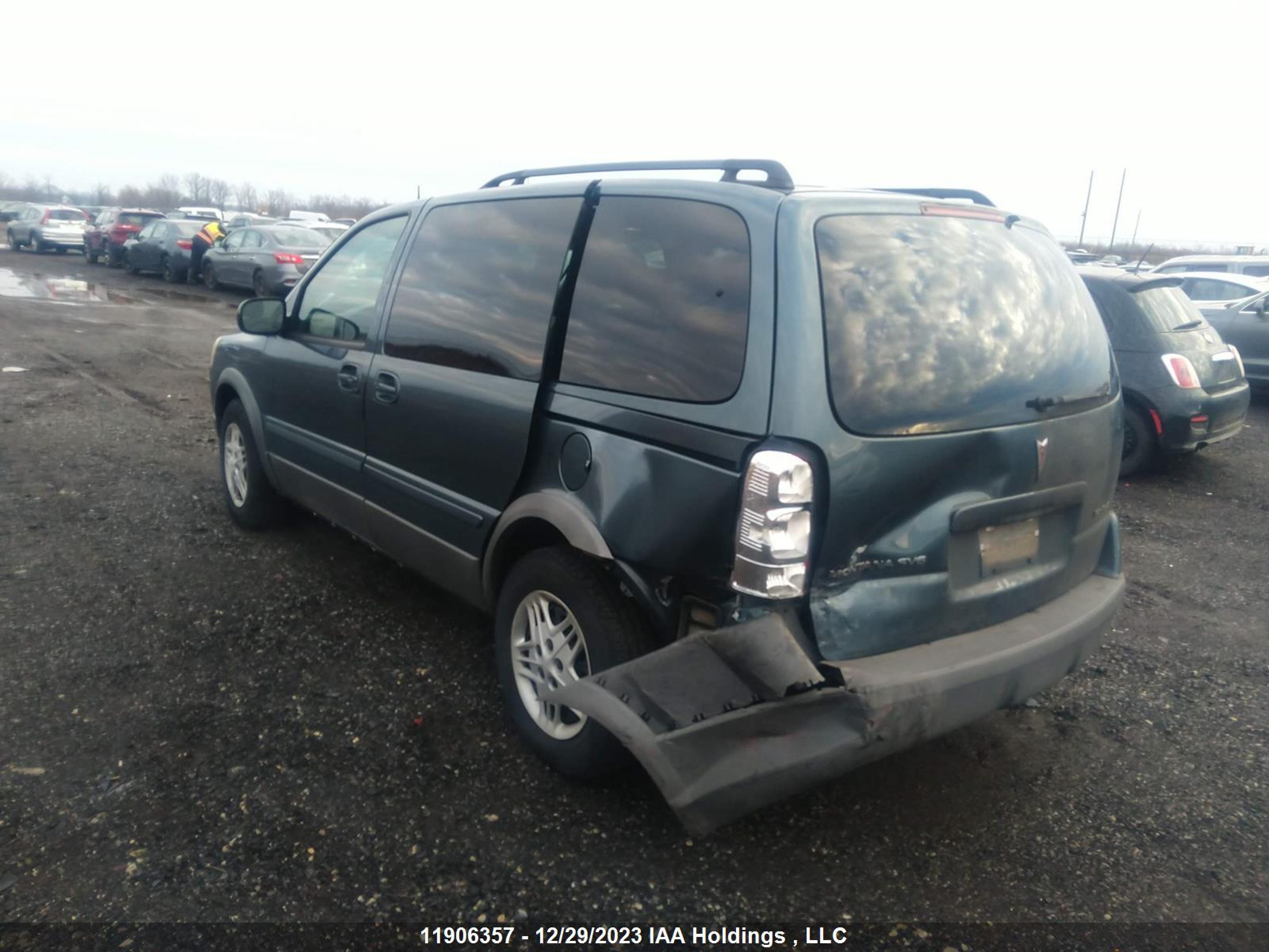 Photo 2 VIN: 1GMDU03L25D175521 - PONTIAC TRANS-SPORT 