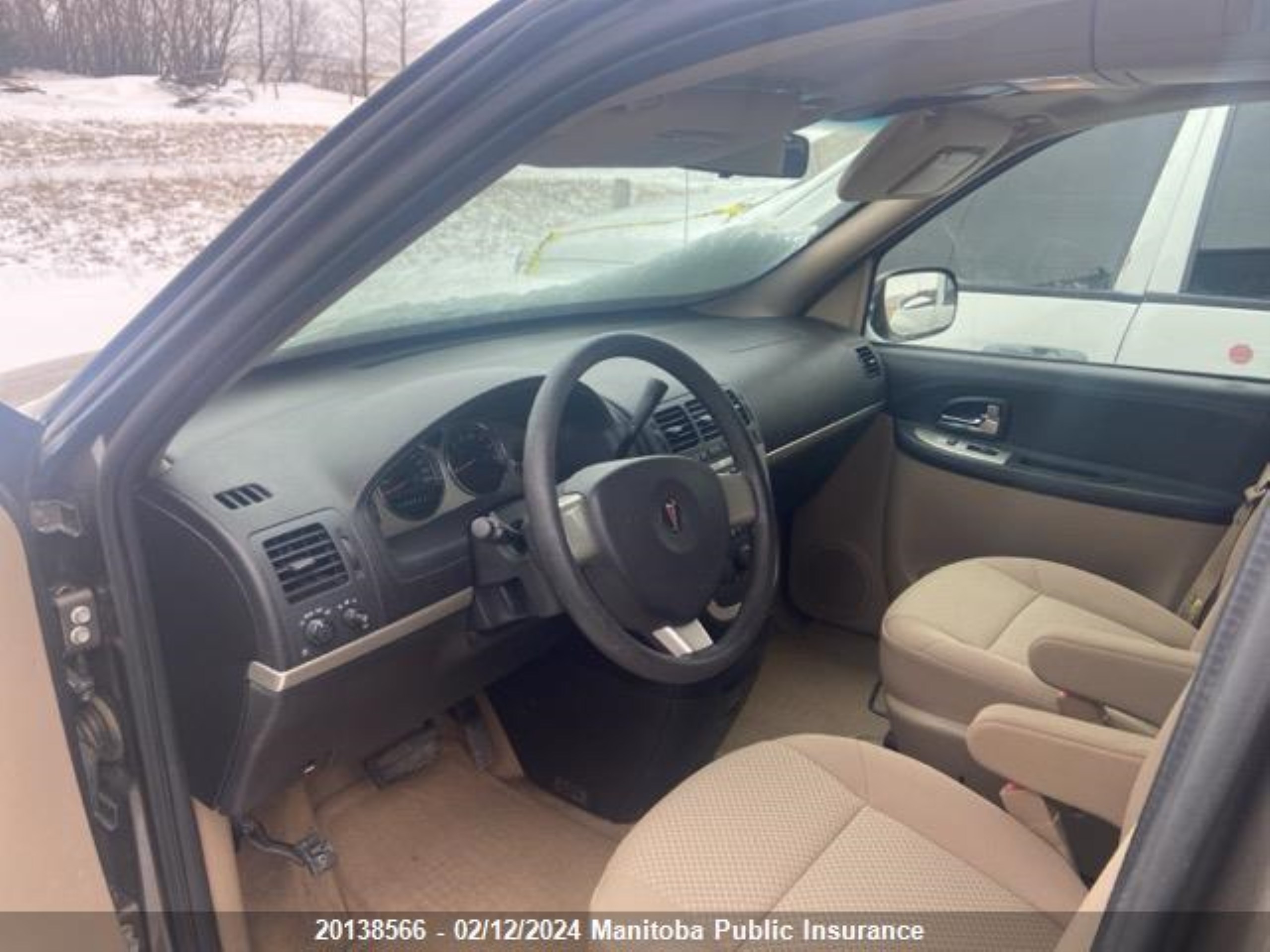 Photo 4 VIN: 1GMDU03L95D273302 - PONTIAC MONTANA 