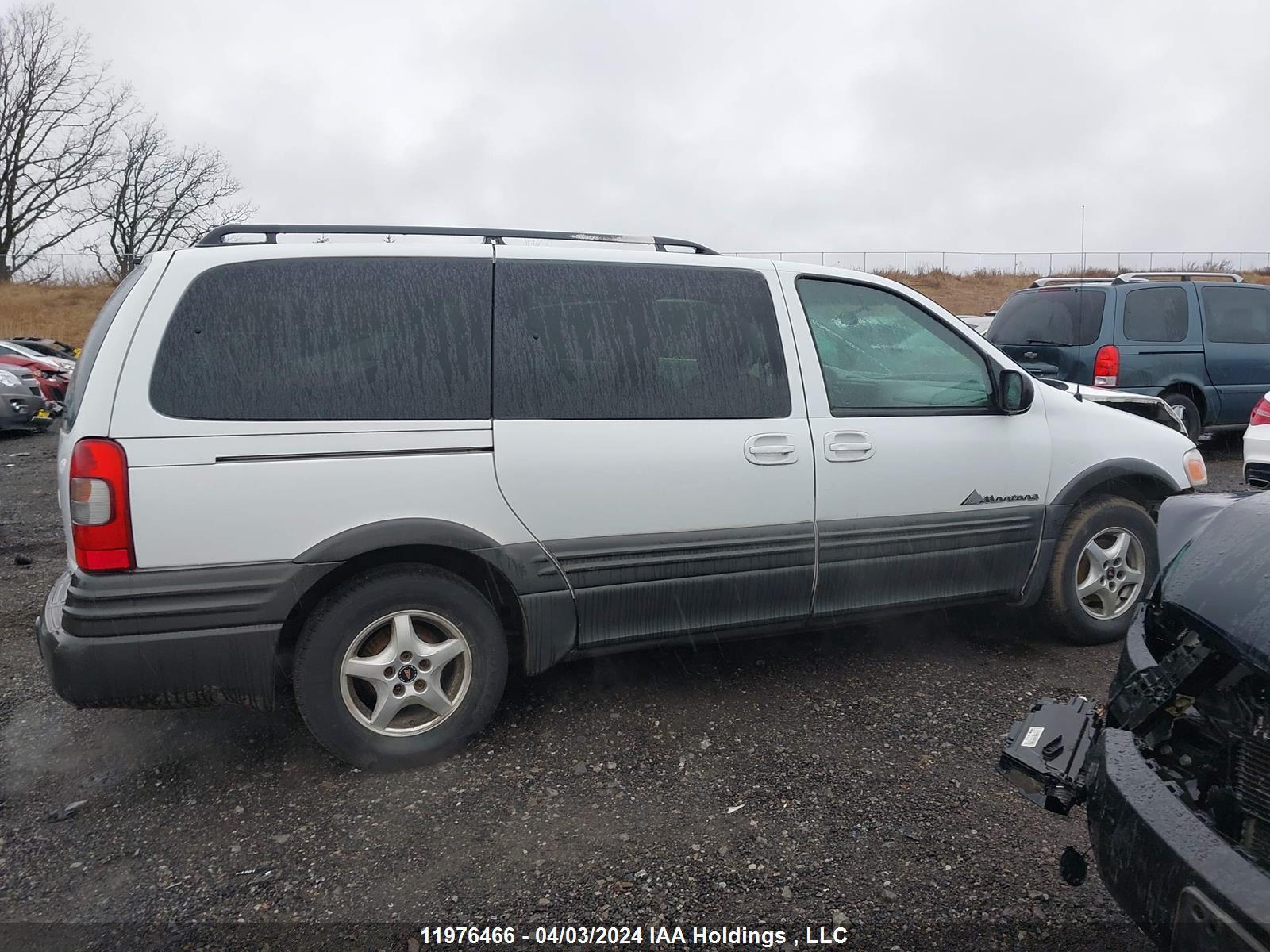 Photo 12 VIN: 1GMDV03E45D111088 - PONTIAC MONTANA 