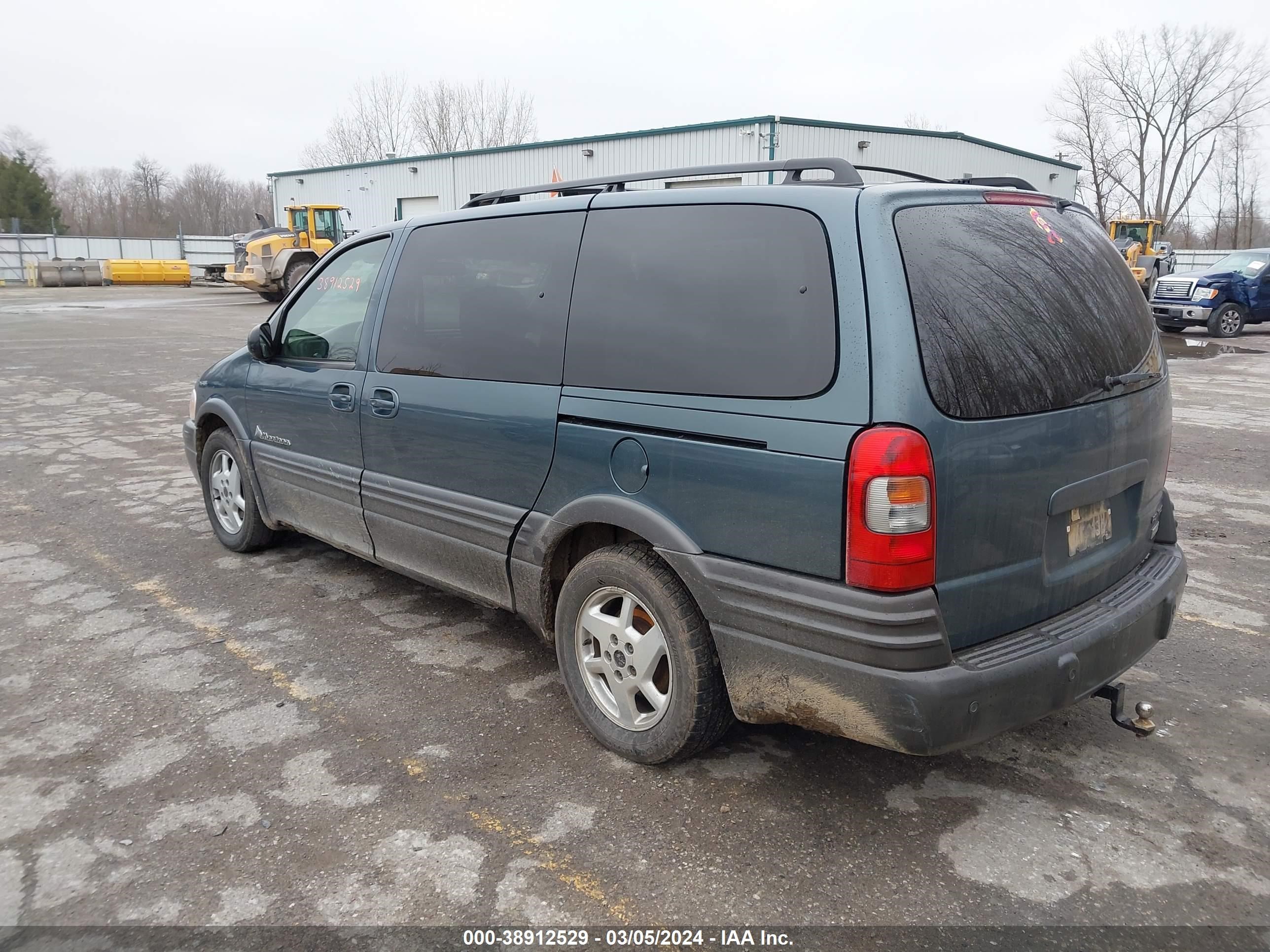 Photo 2 VIN: 1GMDV13EX4D129812 - PONTIAC MONTANA 